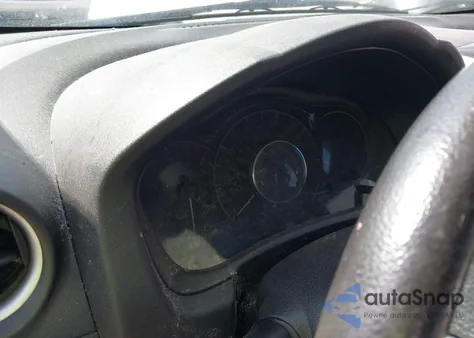 2016 Nissan Versa Note S (Sr)/S Plus/Sl/Sr/Sv z USA, uszkodzony, nr VIN 3N1CE2CPXGL368205